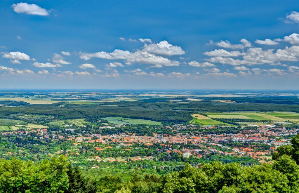 Írott-kő, Hungary, treasure