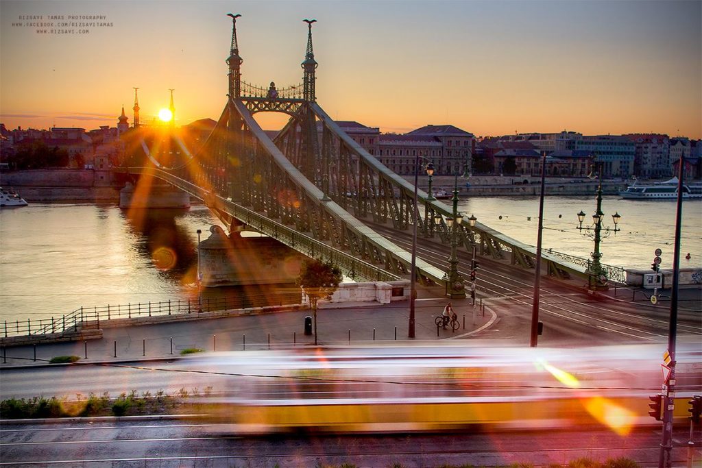 ponte della libertà budapest