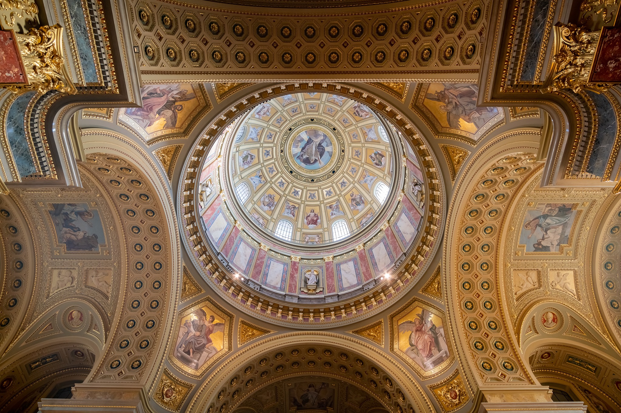 St. Stephen_s bazilika, Budapešť, interiér, pohled, budova