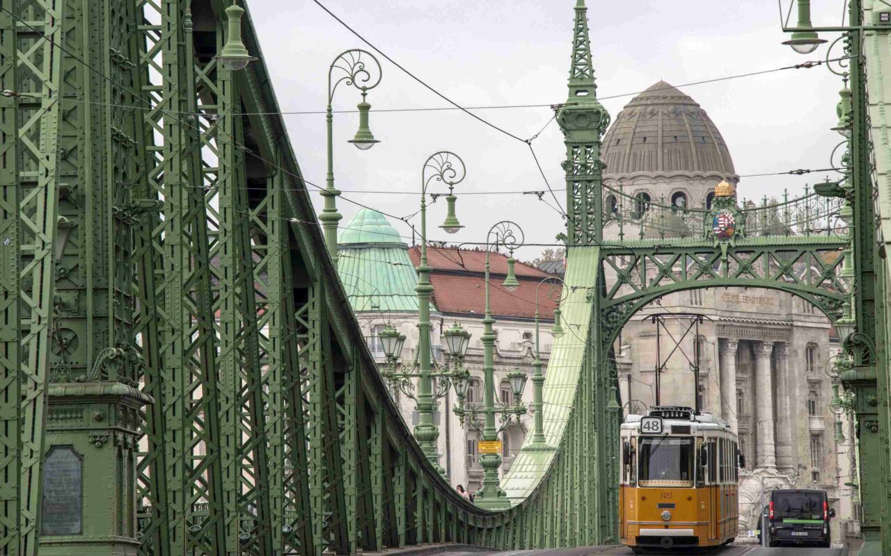 bkk_bkv_tram_budapest_transport kató_alpár_dnh_