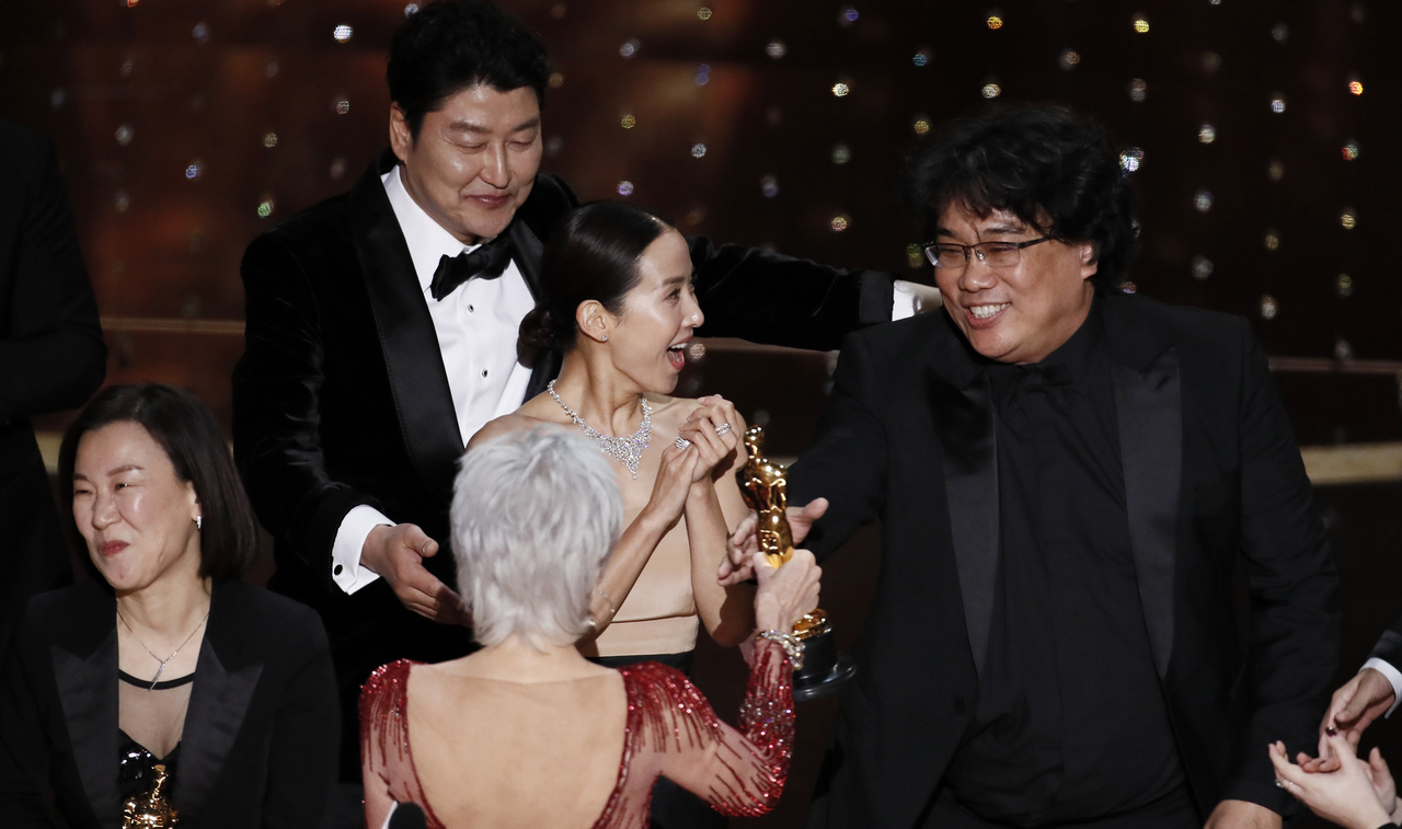 South Korea's Bong Joon-ho wins Best Director for Parasite. Photo: MTI/EPA/Etienne Laurent