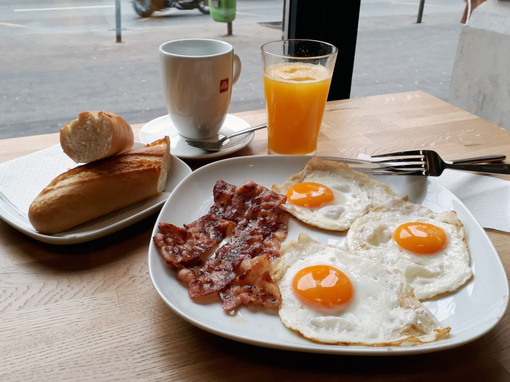 Belfrit breakfast Budapest