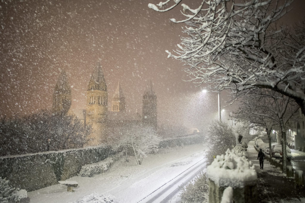 snow Pécs weather