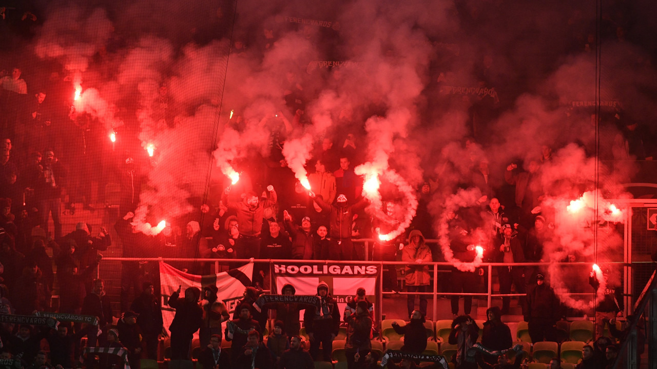 football-hooligans-Hungary-FTC-fradi