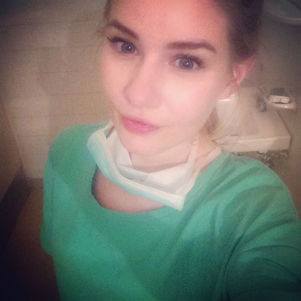 Венгерская медсестра ВОЗ