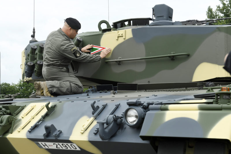 The first Hungarian Leopard tanks are ready - Daily News Hungary