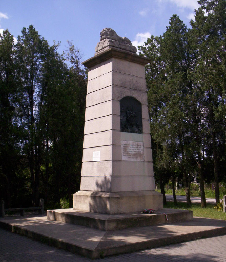 Mohács II Lajos Emlékmű にあるルイ XNUMX 世の記念碑