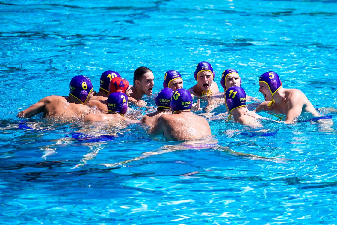 uvse water polo team