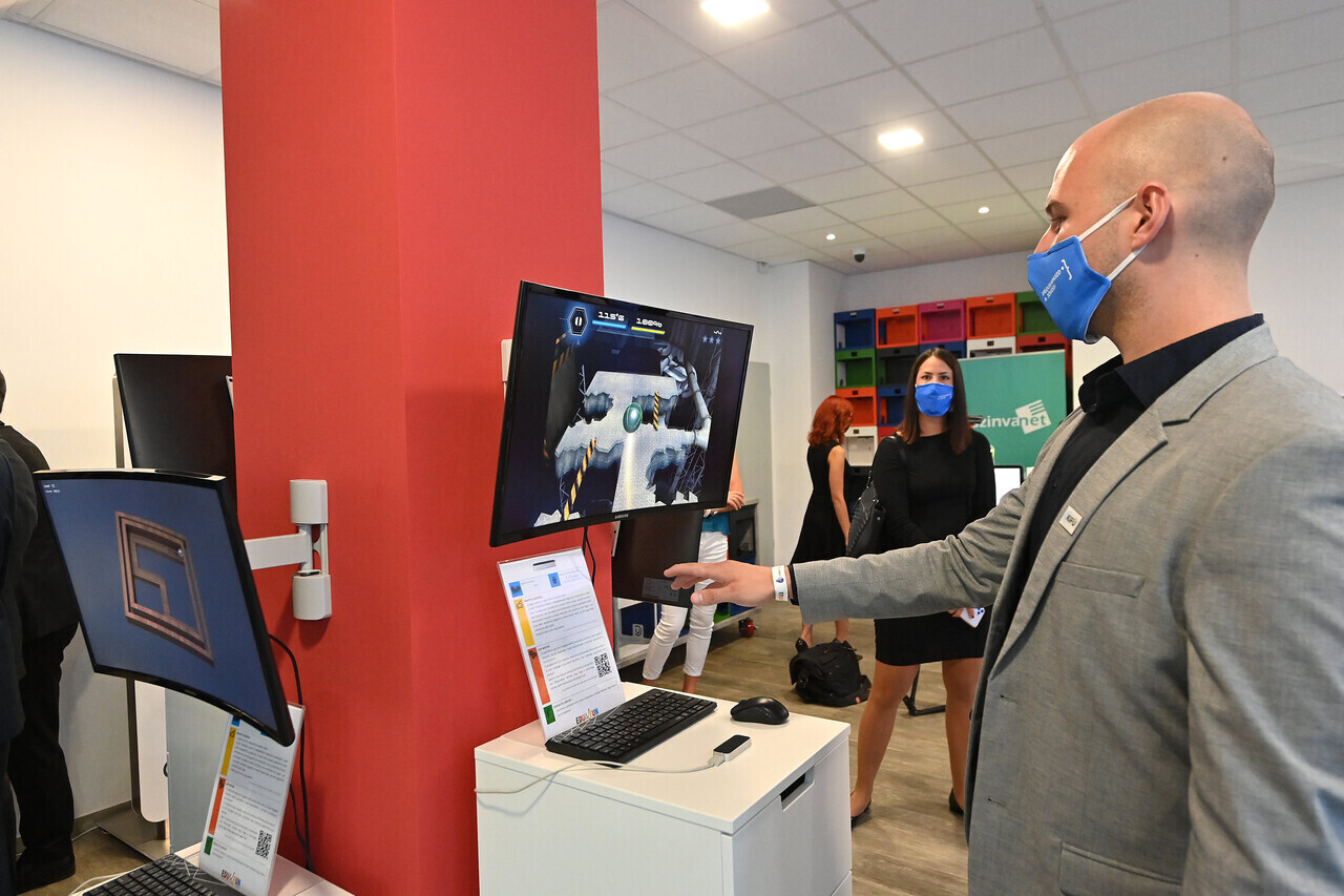 Centre showcasing cutting-edge technologies opens in Budapest
