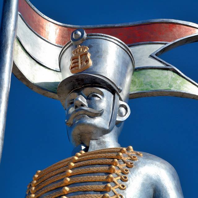 Miskahuszár, kip, Hussar, Mađarska