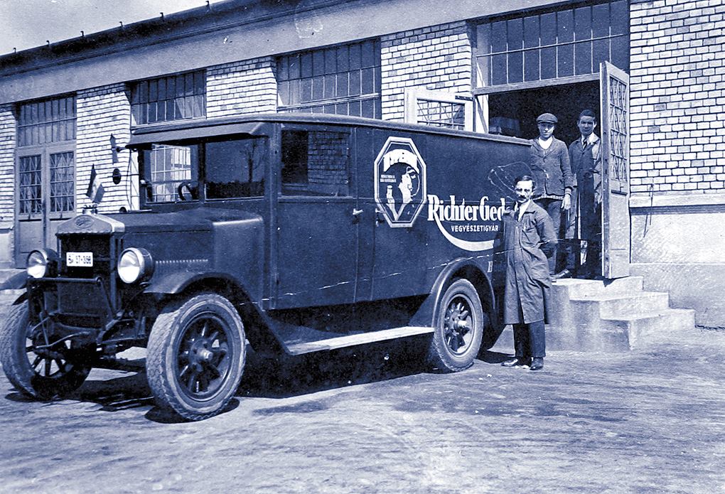 Richter Gedeon Company Car