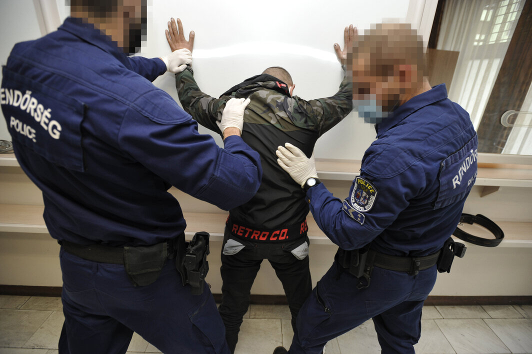 Hungary police crime
