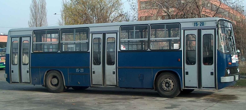 ikarus 260 bus