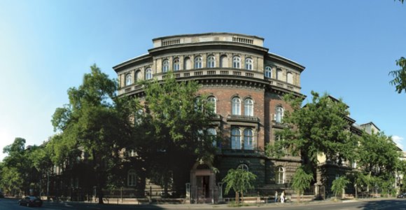 Univerzita Semmelweis