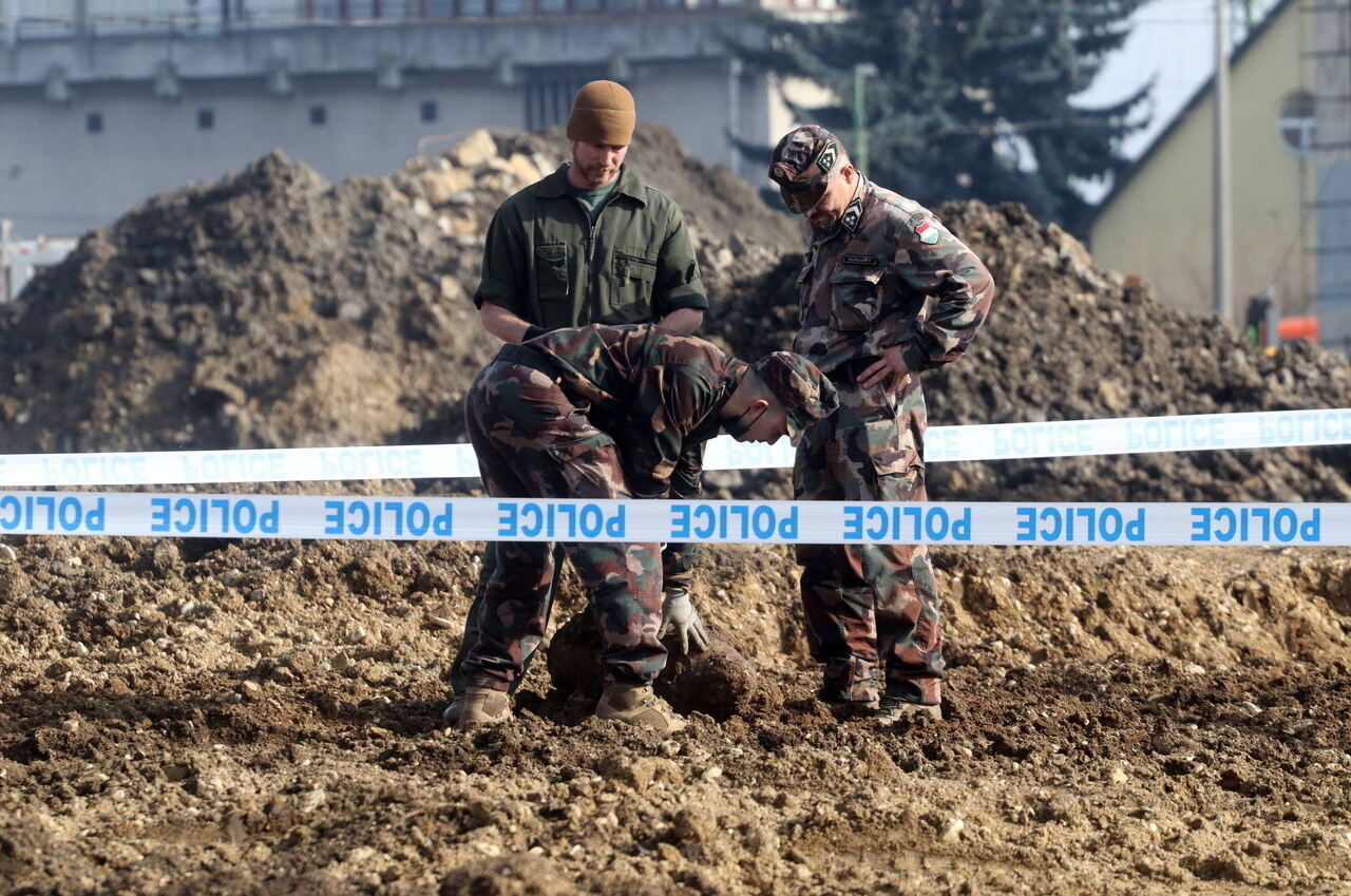 100kg WWII bomb found at Miskolc construction site