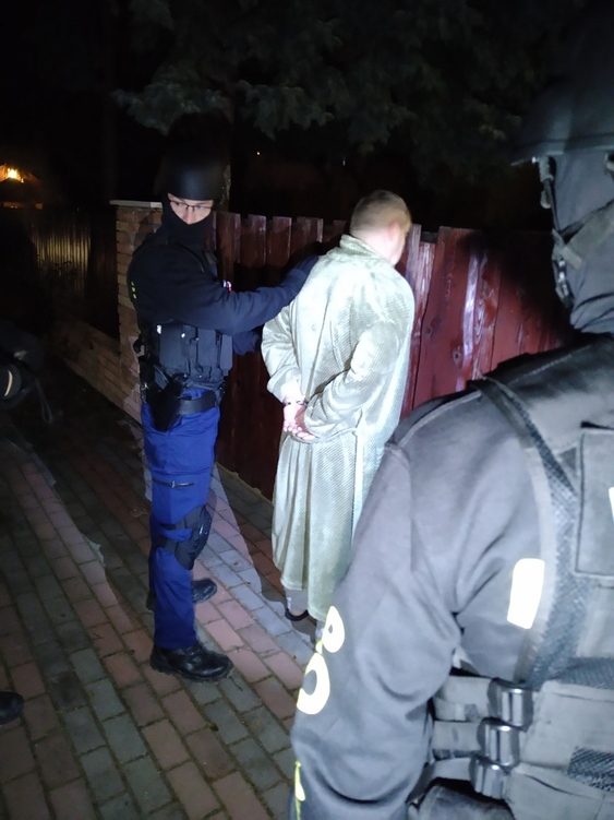 Поліція Rendőr заарештувала автомобіль