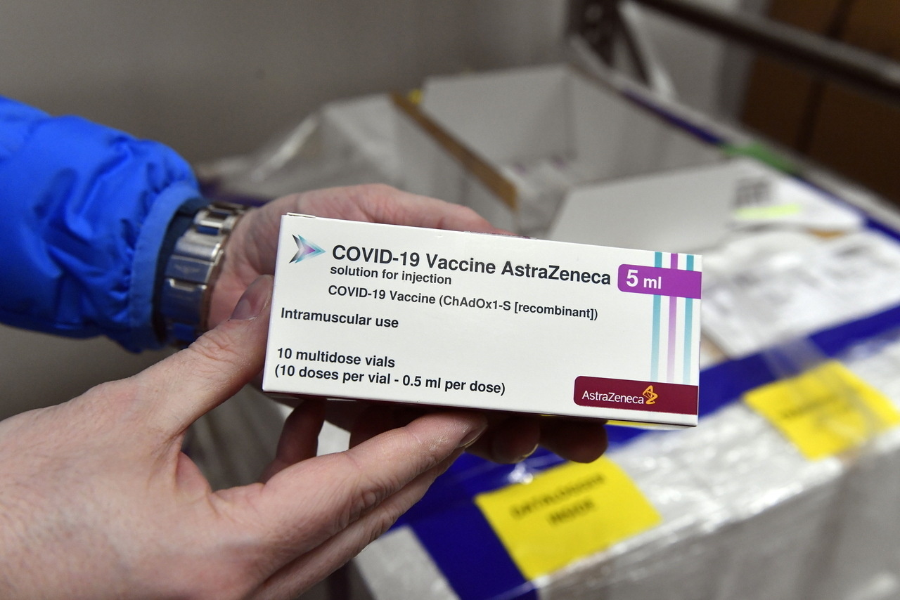 Covid Coronavirus Koronavírus Vakcina Vaccine Oltás AstraZeneca