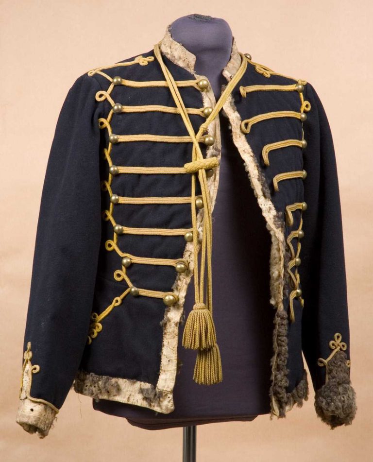The mesmerising uniform of the Hungarian hussars PHOTOS Daily News
