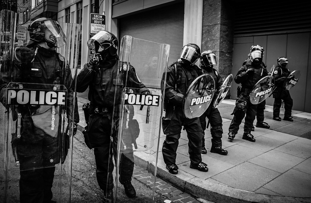 Riot Police Rendőrség Roham Tüntetés