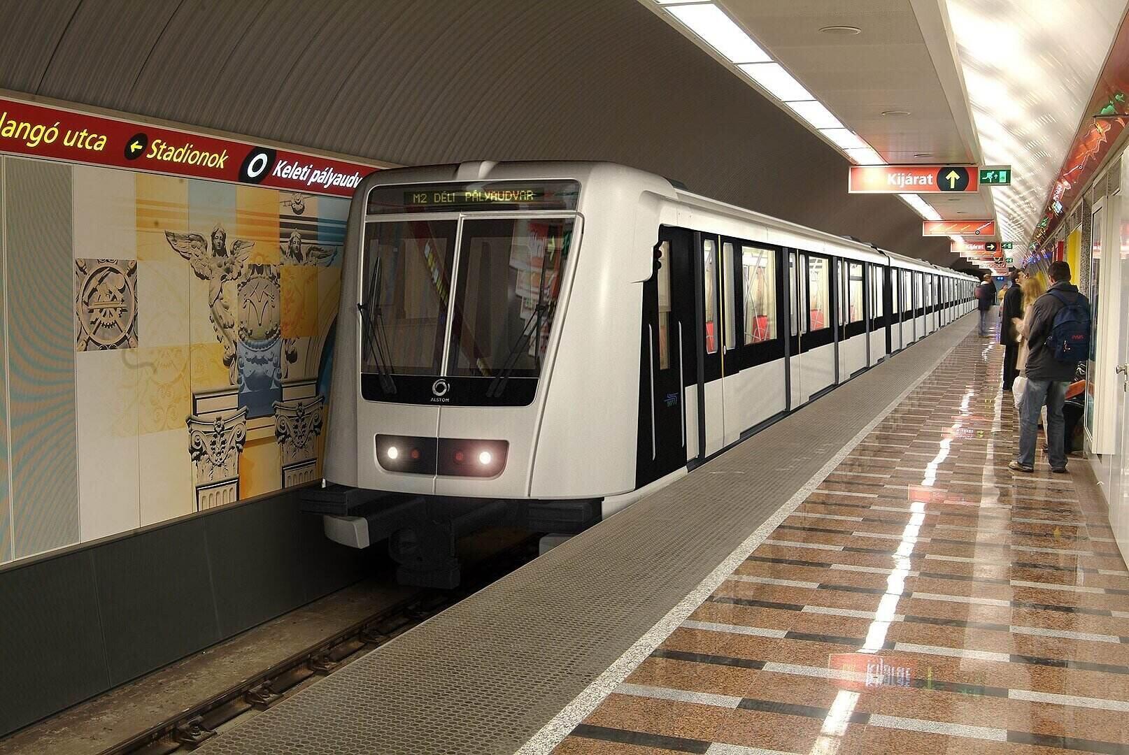 metro M2