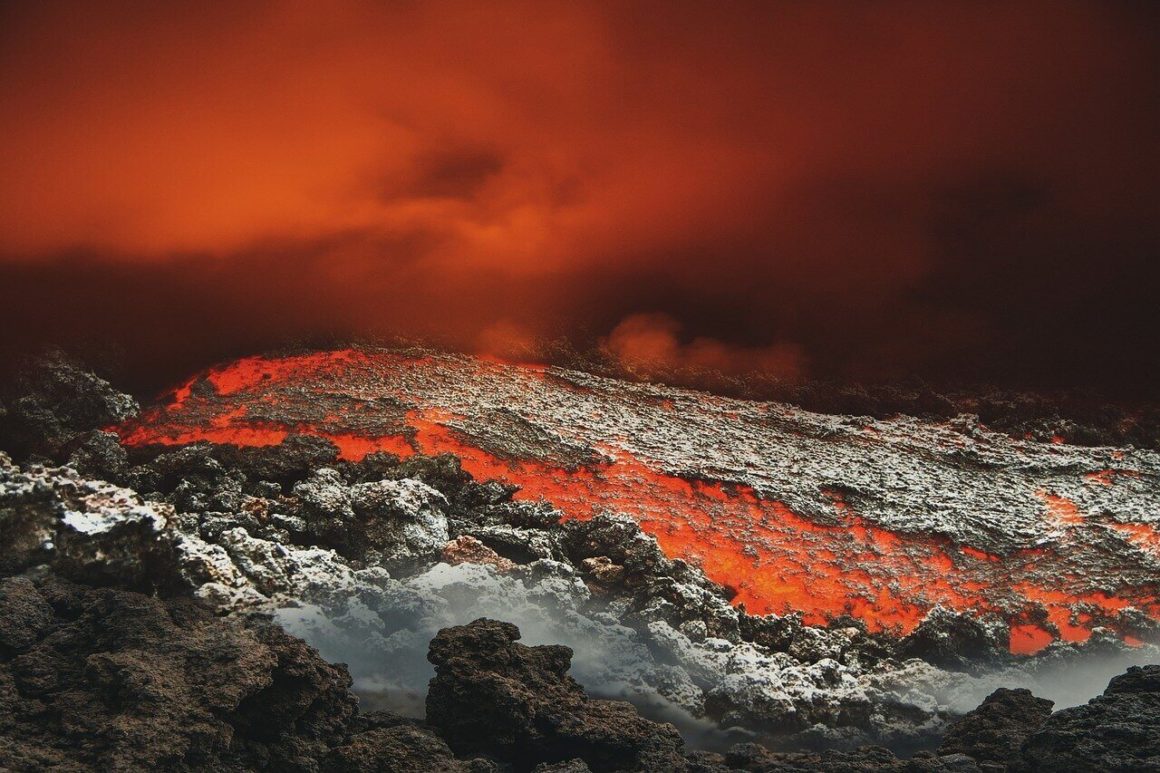 Volcano erupts in Africa - 13 killed fleeing, but much more deaths are ...