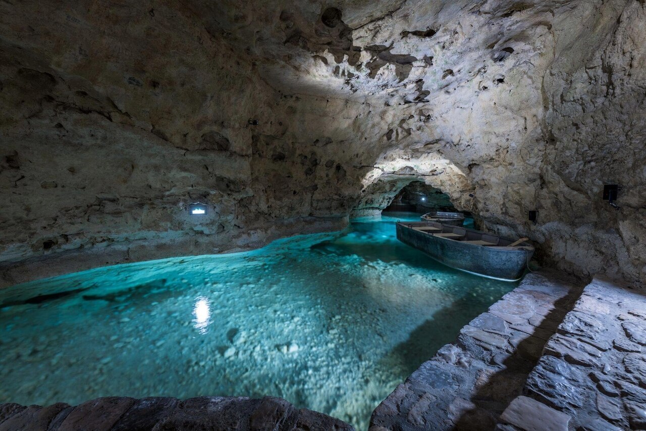 La grotte du lac de Tapolca 6