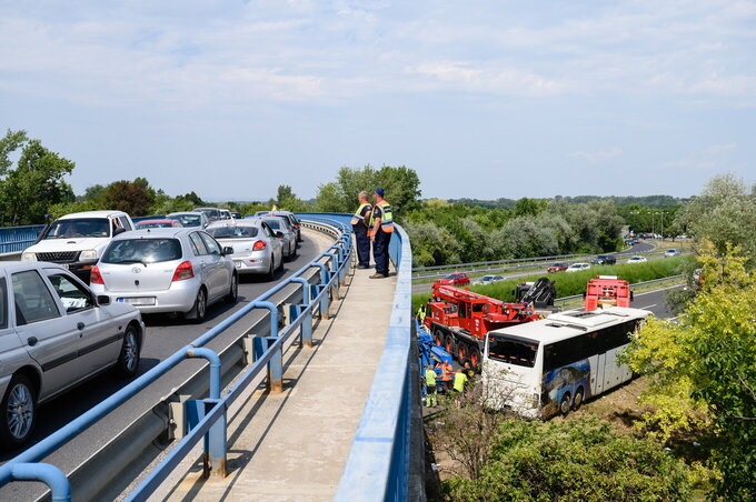 Hungría autobús tragedia M7