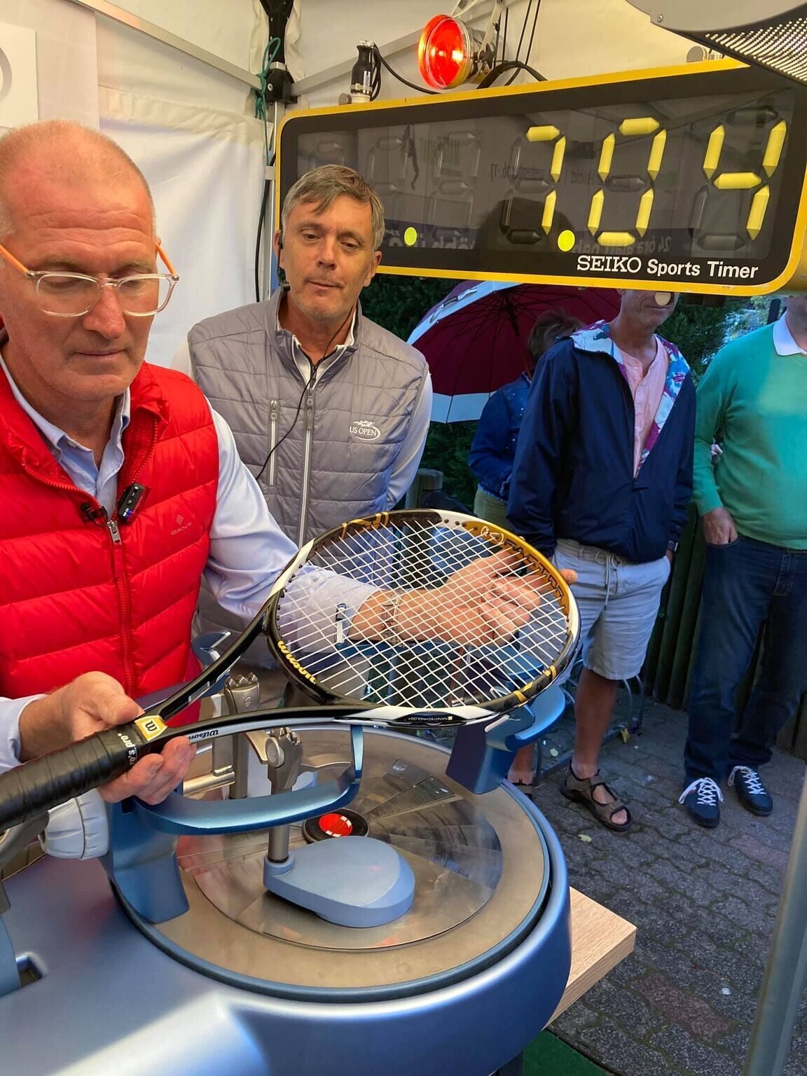 Hungarian Breaks Tennis Guinness World Record 2