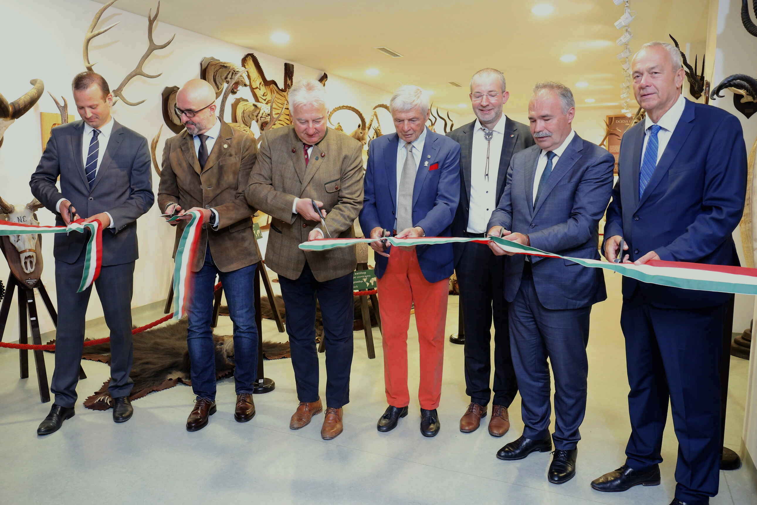 Hungary-hunting-world-exhibition-one-with-nature