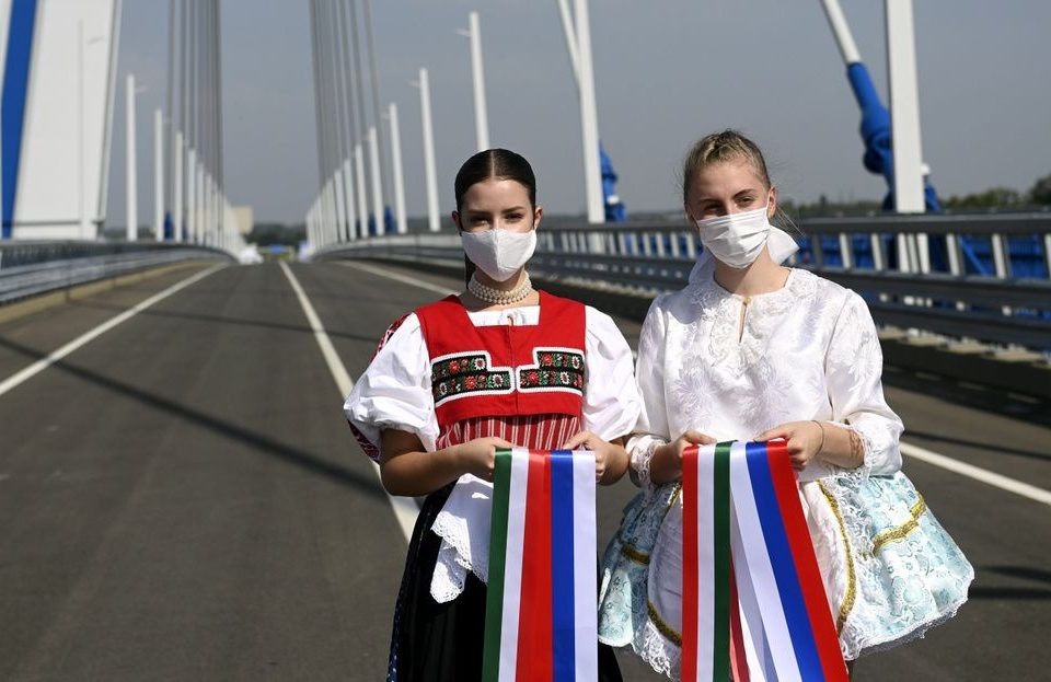 Hungary Slovakia bridge infrastructure