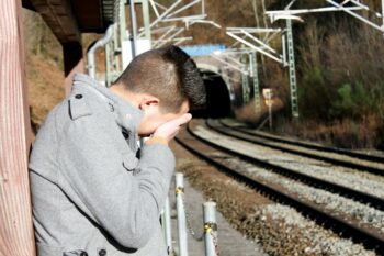 young-people-train track suicide