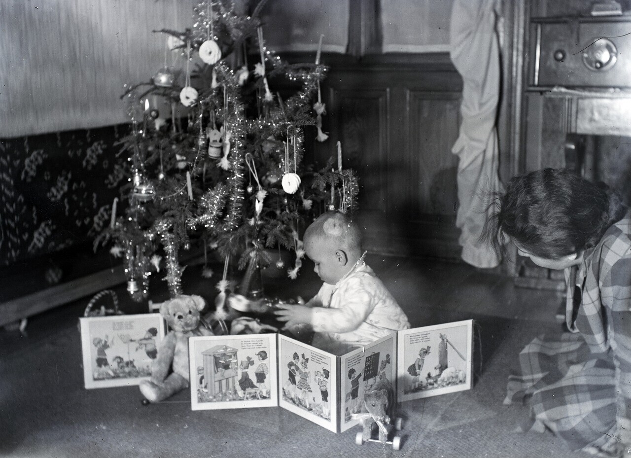 Hungarian Christmas Customs_Fortepan_Göcseji Múzeum_1932