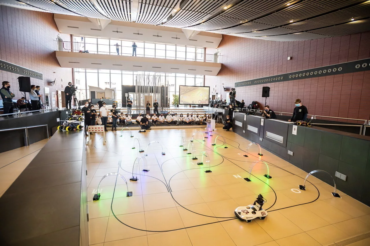 Robot Car Race in Budapest 6