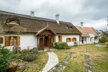 Farmhouse for sale near Lake Balaton