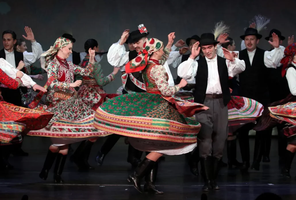 Hungarian folk music and dance