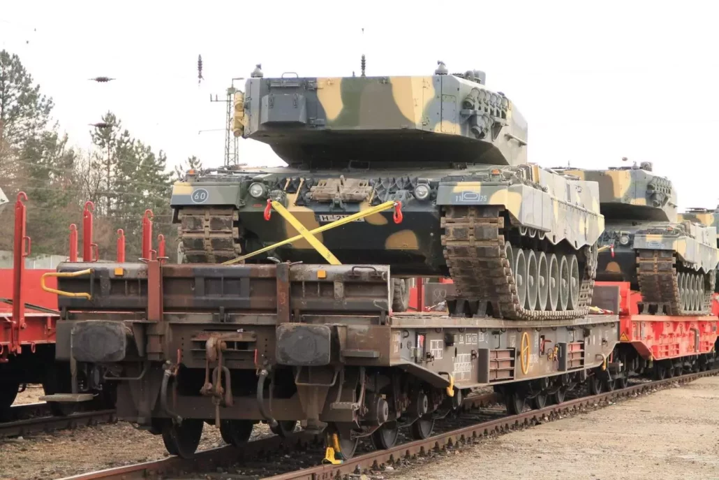 Transport military tank Ukraine