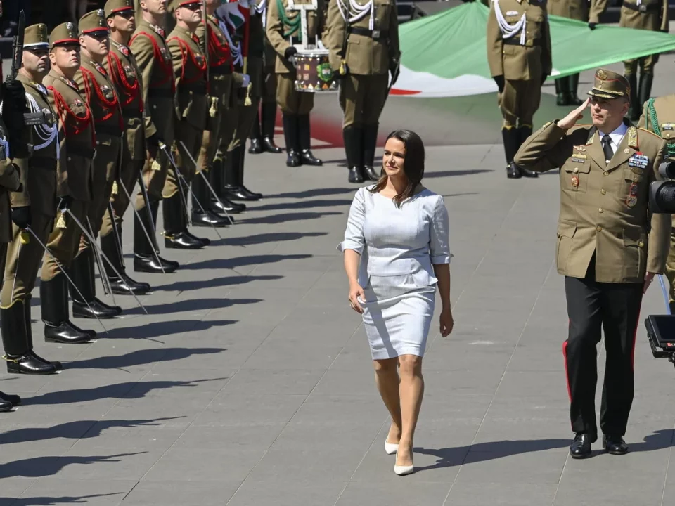 Katalin Novák president military