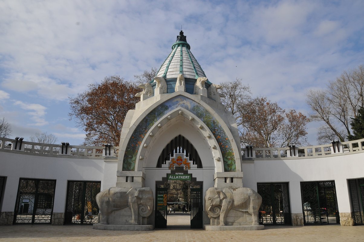 Entrée principale du zoo de Budapest
