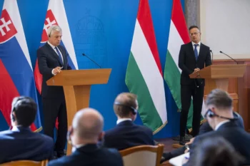 Hungary Slovakia foreign ministers