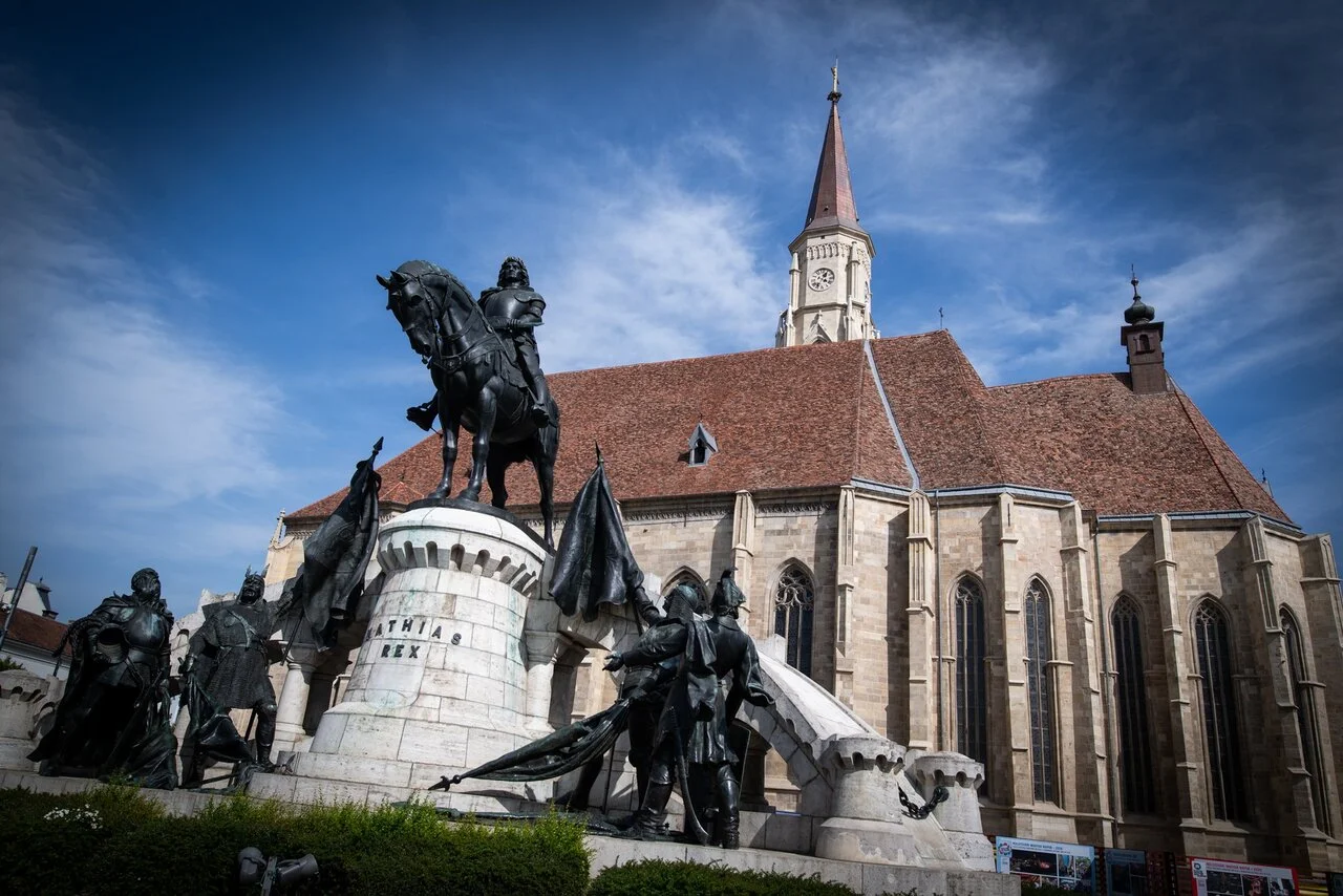 Uimitoare biserică maghiară renovată din al 2-lea oraș ca mărime din România
