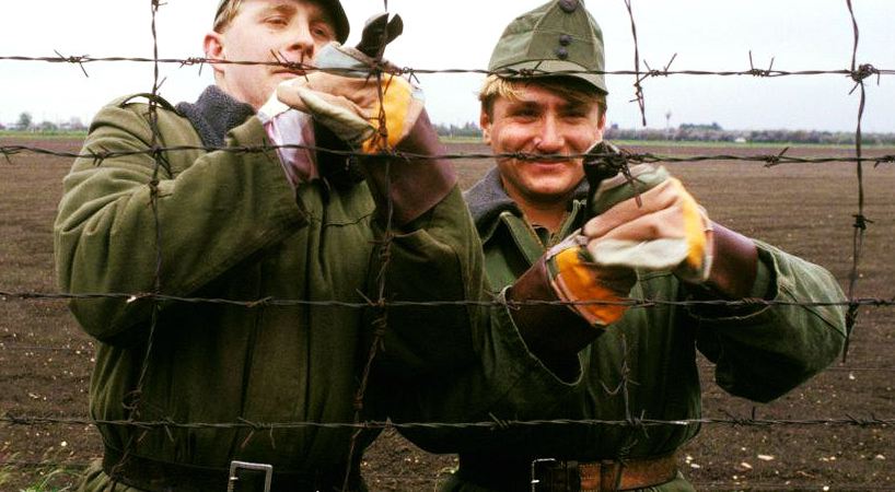 33 years ago today, Hungary tore the first hole in the Iron Curtain - PHOTOS 2