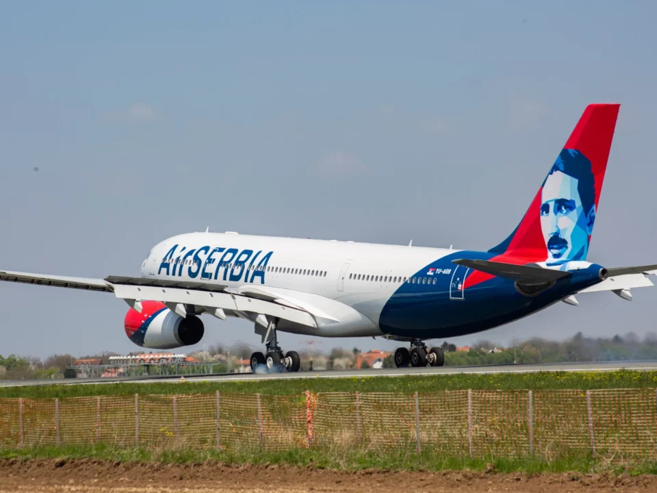 Air Serbia emergency landing