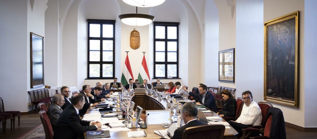 Hungarian government cabinet meeting
