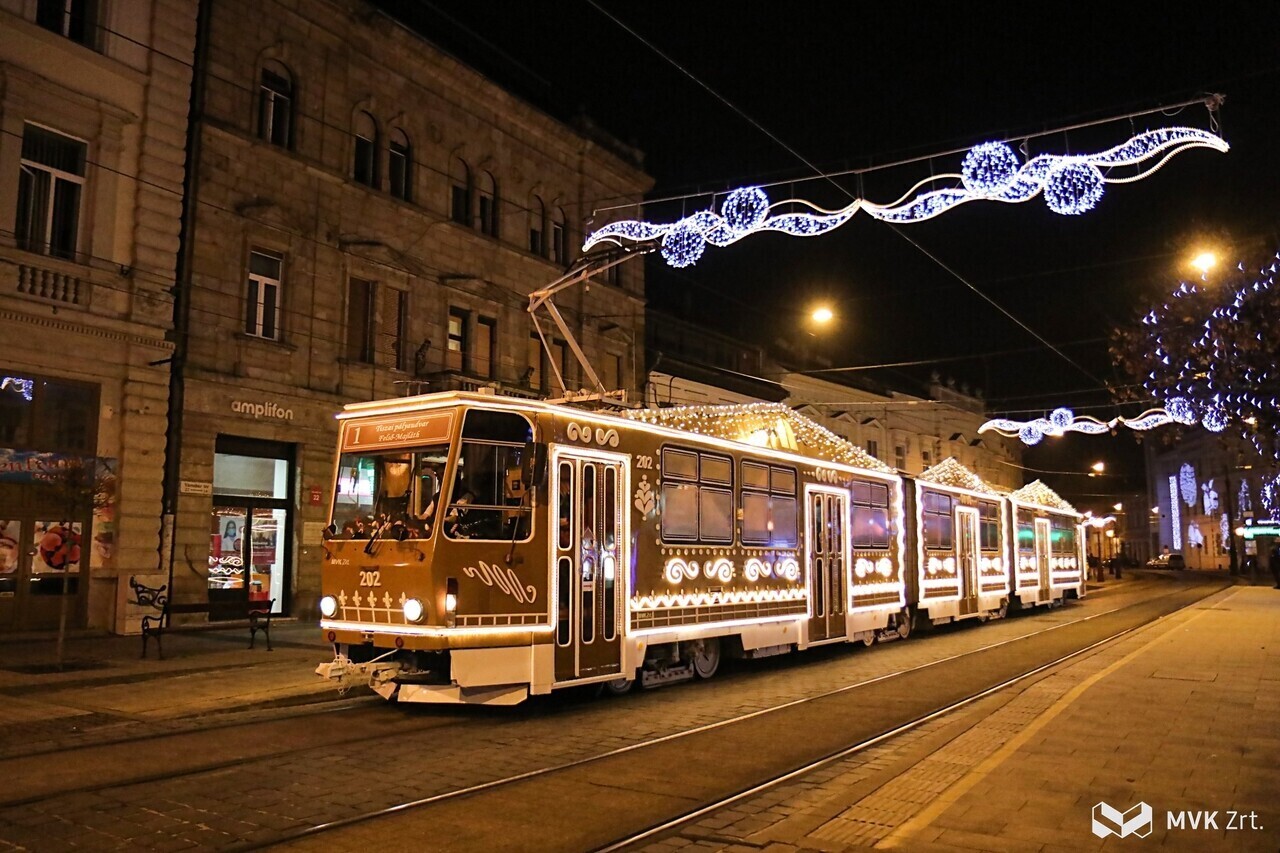 miskolc advent tram