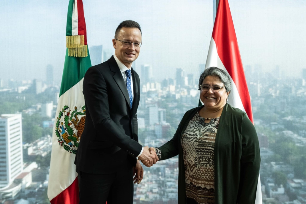 Hungary foreign minister Mexico