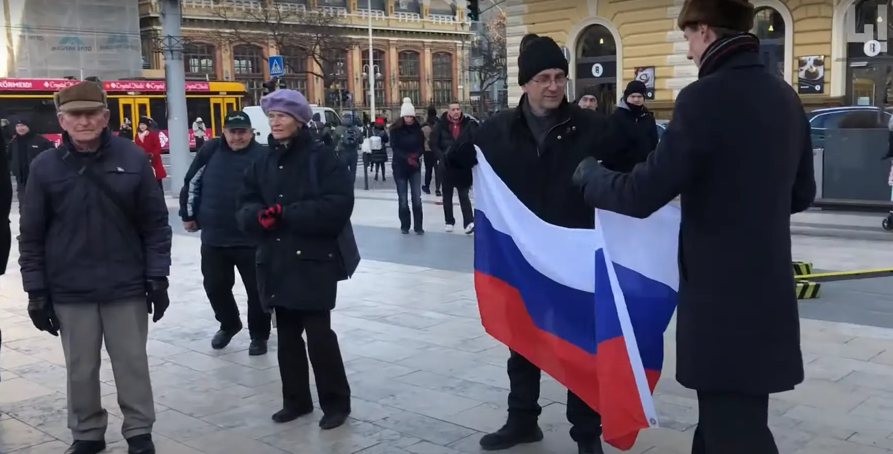 PHOTOS, VIDEOS: Pro-Russian demonstrations in Budapest had a surprising turnout