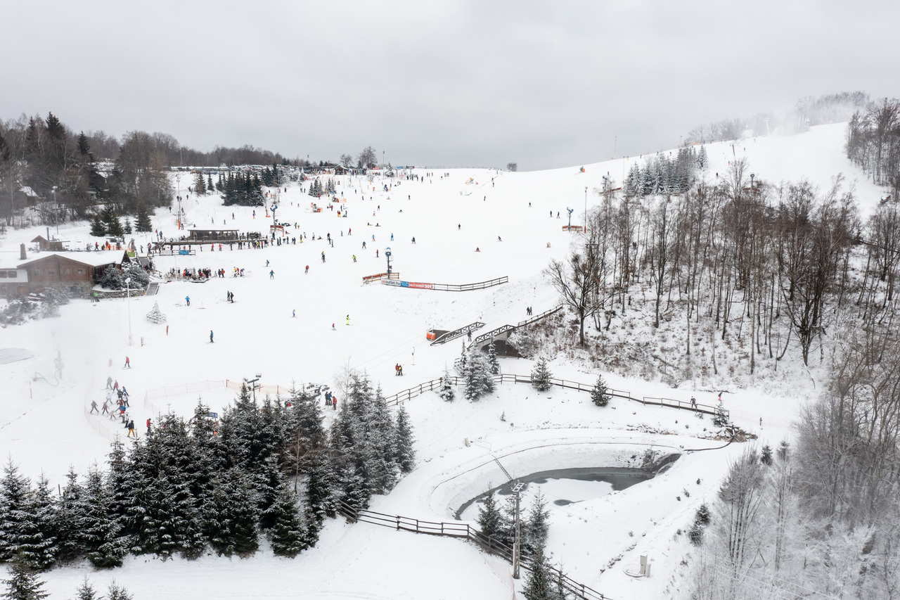 Snowboard et Ski Park Mátraszentistván Hongrie2