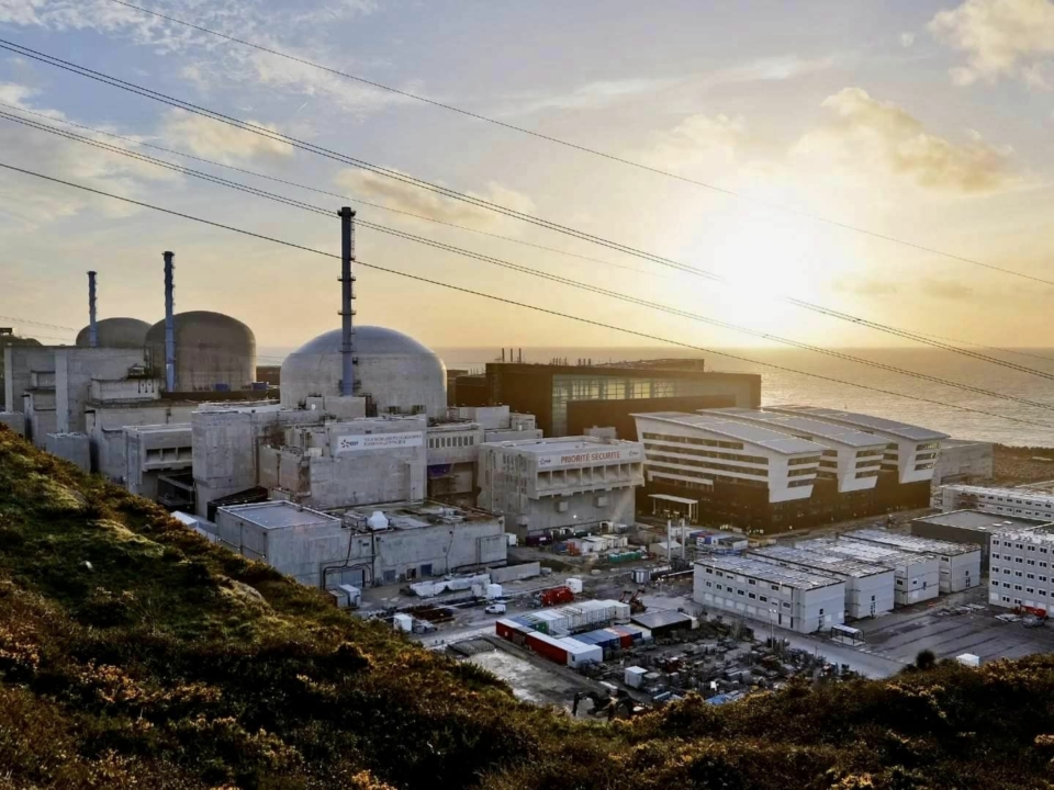 francia flamanville planta de energía nuclear