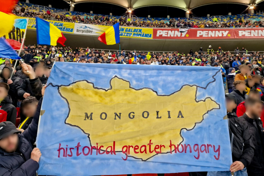 uniti sous carte tricolore facebook ultras roumains