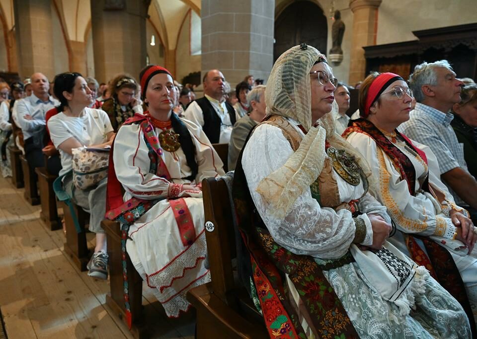 Hungarian Csángós tradition folk clothes